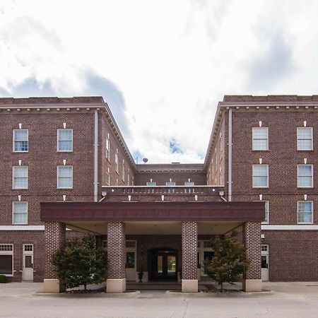 Liberty Hotel, Ascend Hotel Collection Cleburne Luaran gambar