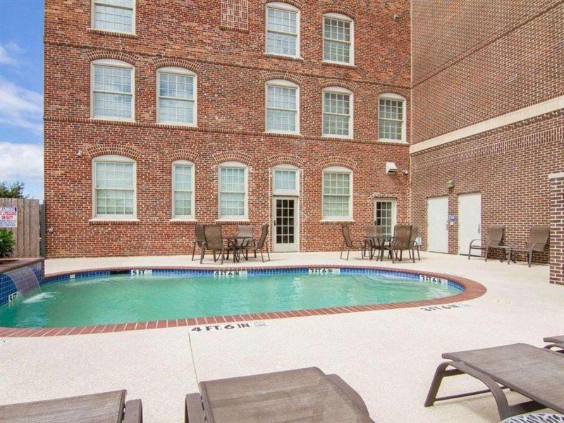 Liberty Hotel, Ascend Hotel Collection Cleburne Luaran gambar