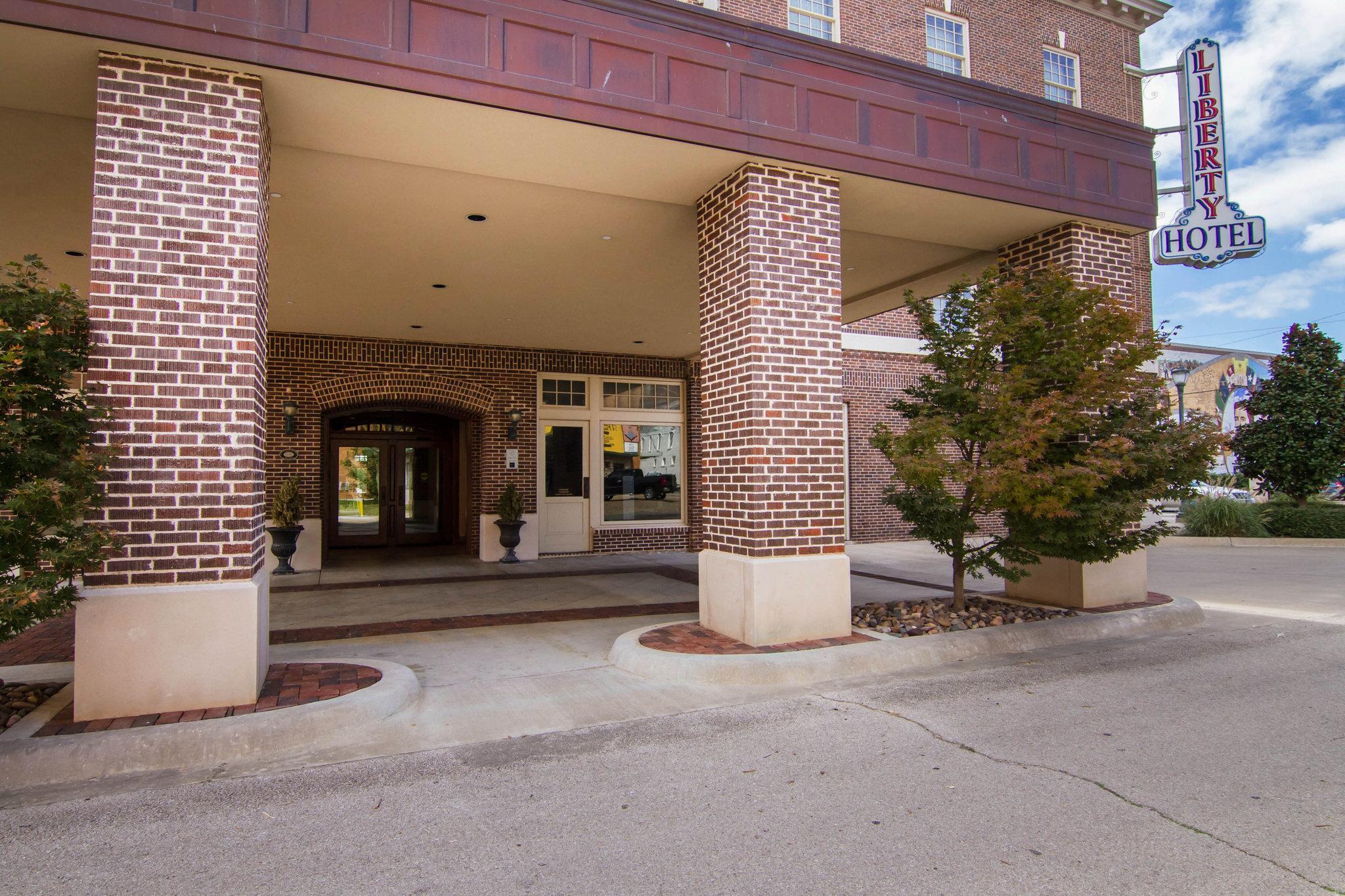Liberty Hotel, Ascend Hotel Collection Cleburne Luaran gambar