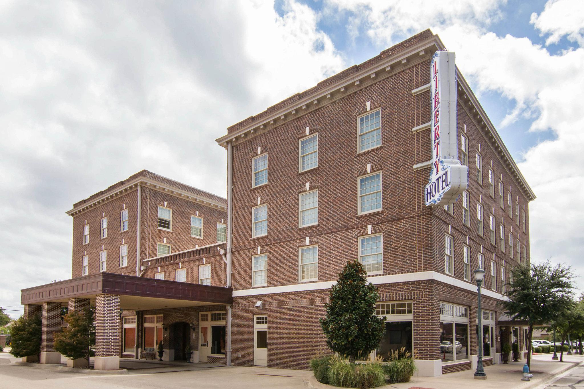 Liberty Hotel, Ascend Hotel Collection Cleburne Luaran gambar