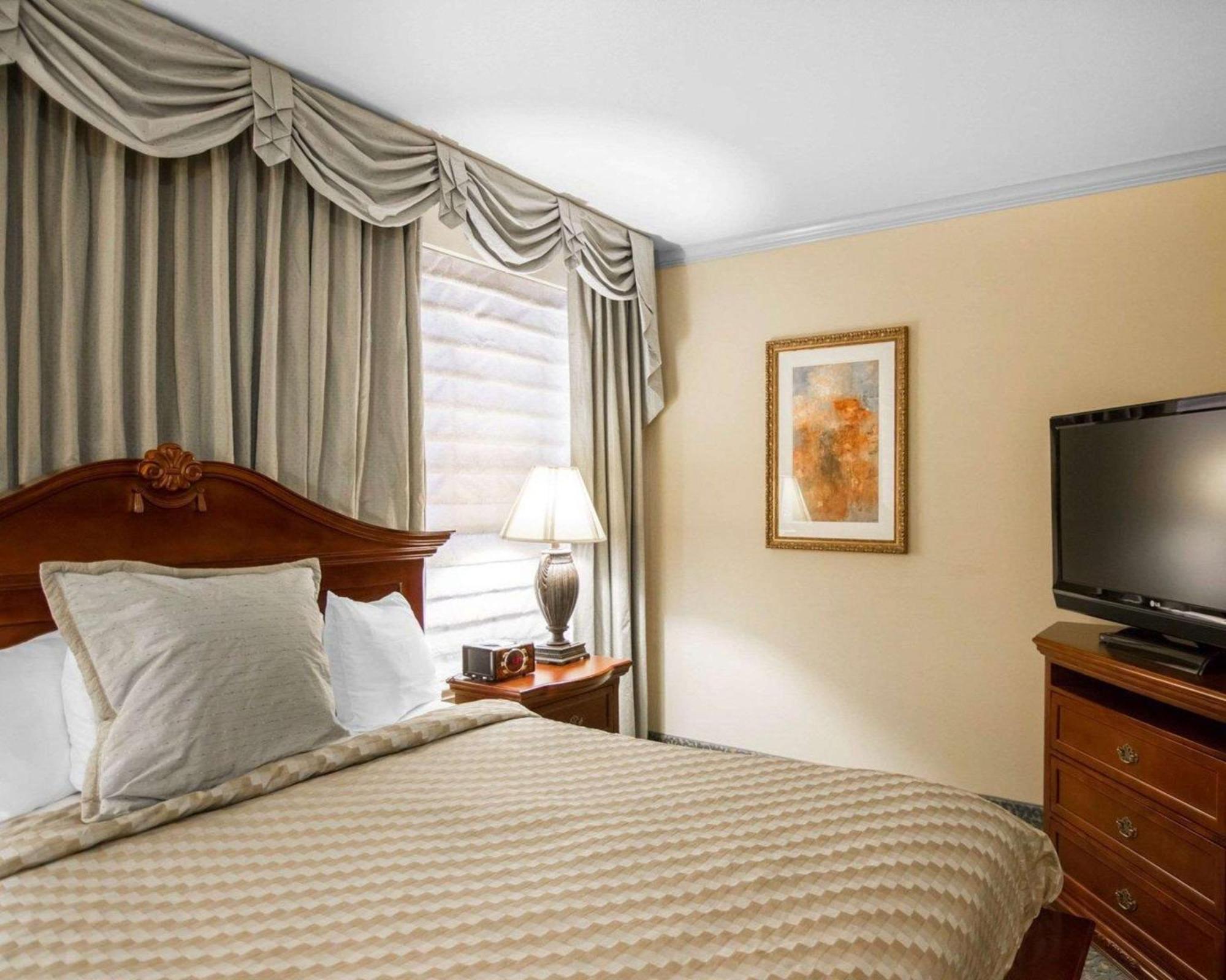 Liberty Hotel, Ascend Hotel Collection Cleburne Luaran gambar