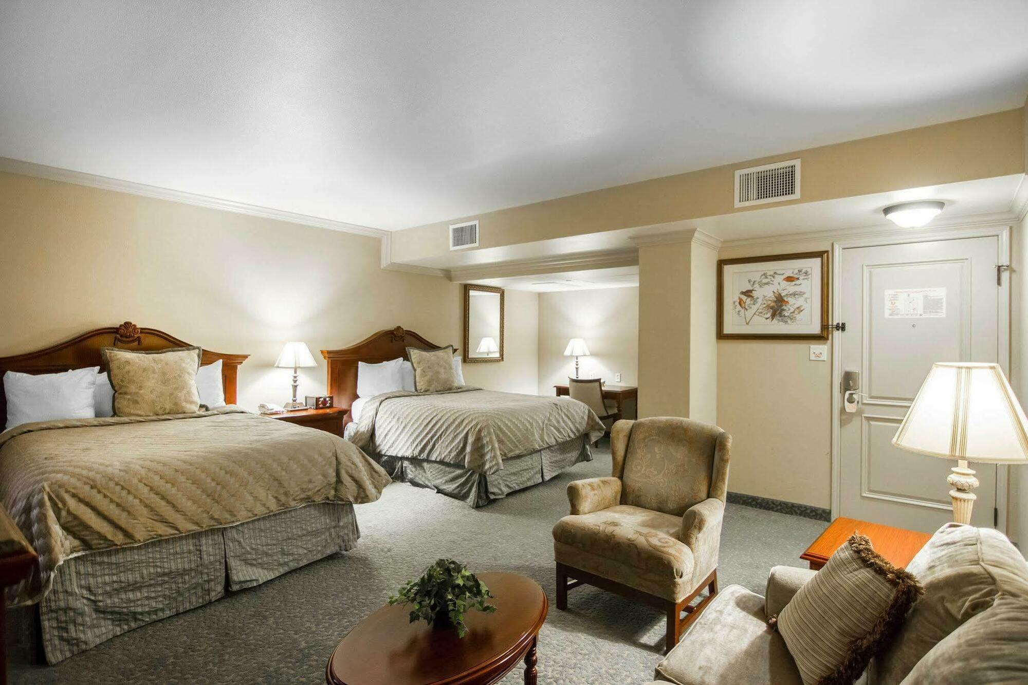 Liberty Hotel, Ascend Hotel Collection Cleburne Luaran gambar
